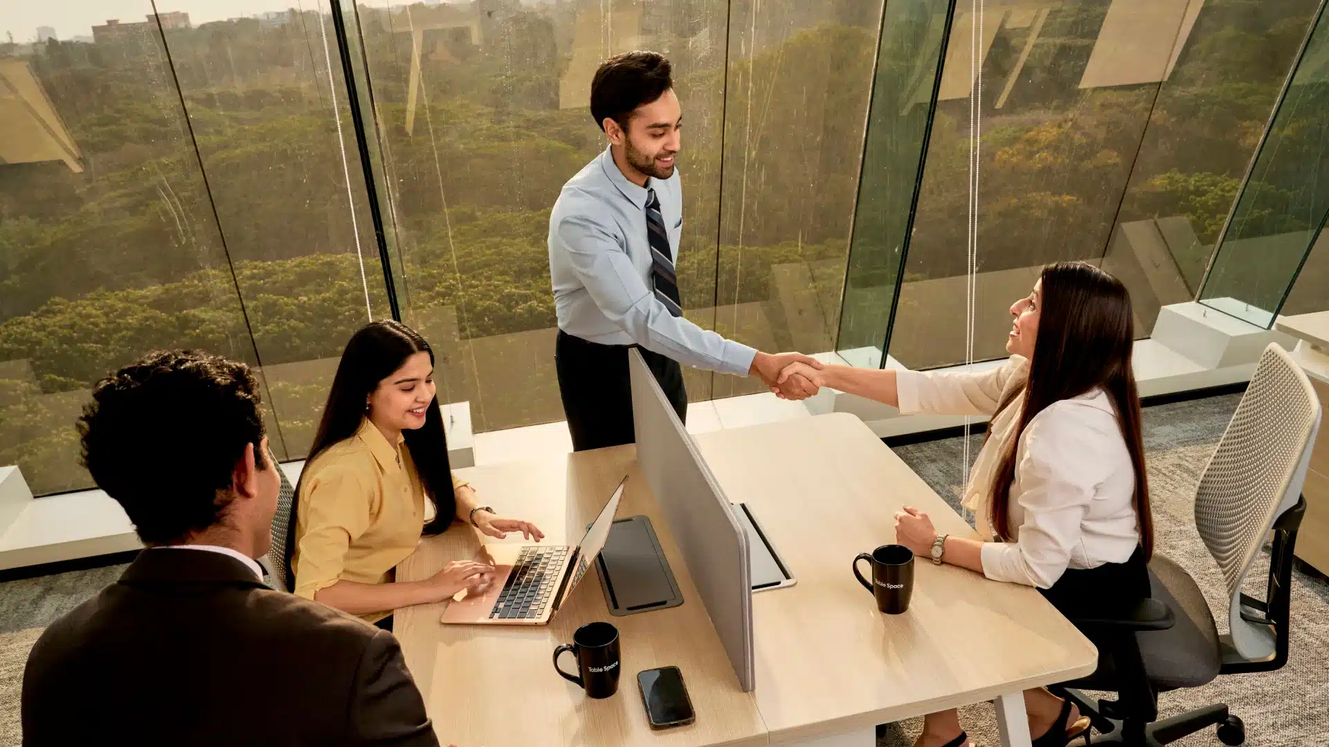 Enhancing Employee Productivity with the Right Office Space Lighting